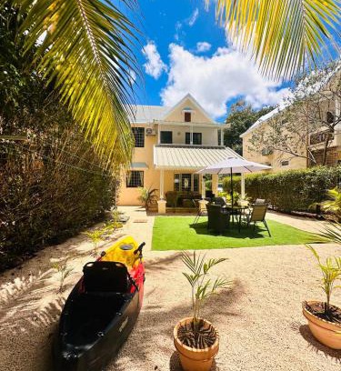 Wolmar Villa | Sands Beach LUX Villa Flic en Flac