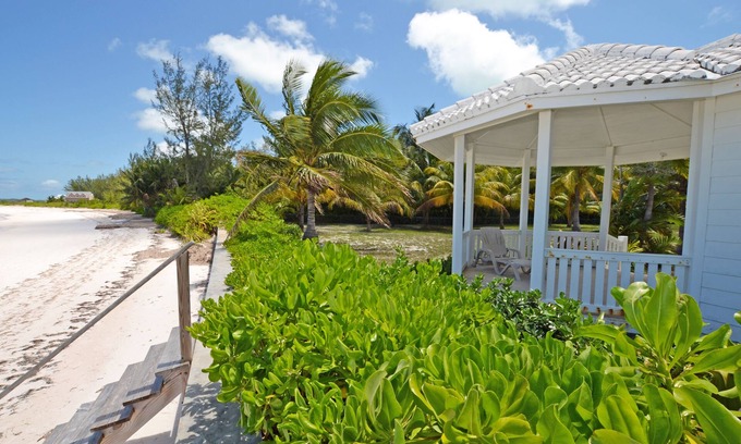 Spanish Wells House | Sands of the Sea