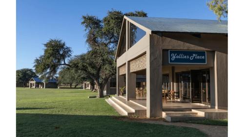 Gobabis Cabin | Sandune Game Lodge