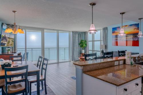 Downtown Myrtle Beach House | Sandy Beach 1612