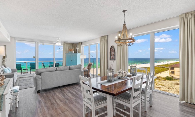 Navarre Beach Condo | Sandy Bottoms – Beautifully Renovated with Spectacular Gulf Views