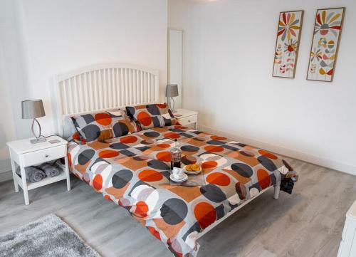 Llandudno Apartment | Sandy bottoms