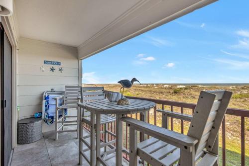 Folly Field Villa | Sandy Escape - Beachside Villa