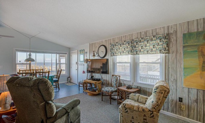 Topsail Beach House | Sandy Landing