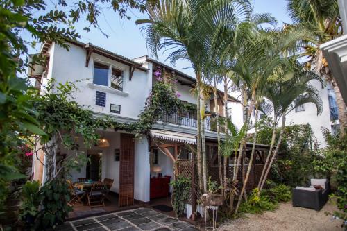 Tamarin House | SANDY LANE COTTAGE