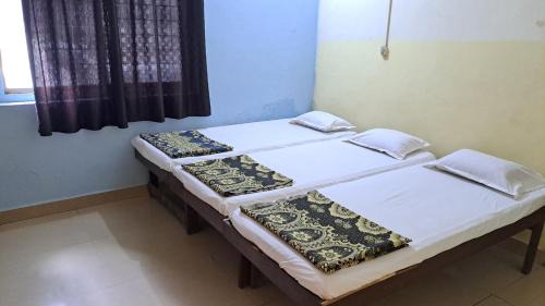 Ratnagiri Hotel | Sangita Lodge