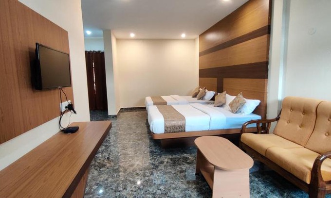 Virarajendrapet Hotel | Sanjose Residency