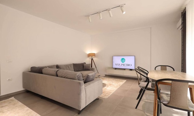 Ishem Apartment | SanPietro Vacation Apartment 020