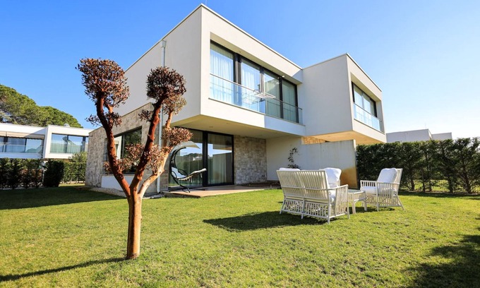 Ishem House | SanPietro Vacation Villa 006