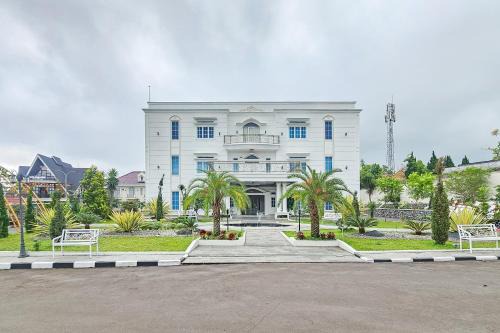 Sukabumi Hotel | Sans Vibes Hotel Sulanjana Syariah Sukabumi