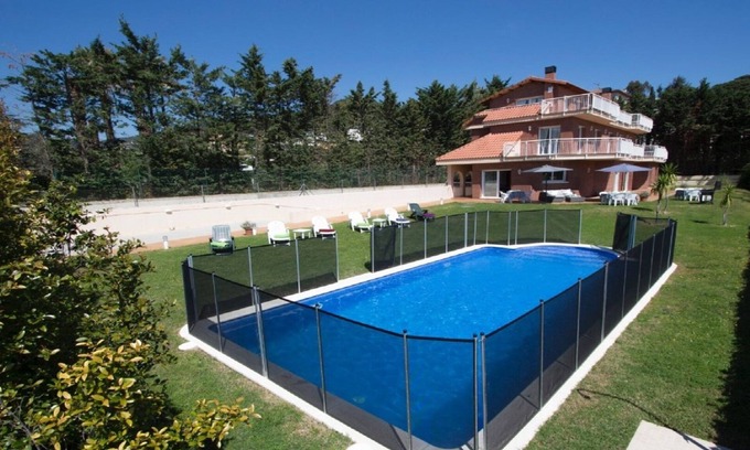 Sant Andreu de Llavaneres House | Sant Andreu De Llavaneres: House/Villa - Sant andreu de llavaneres