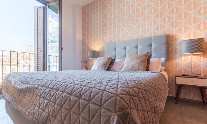 Huertas Apartment | Santa Ana Boutique VII apartment in Madrid