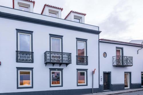 Ponta Delgada Apartment | Santa Clara 1828