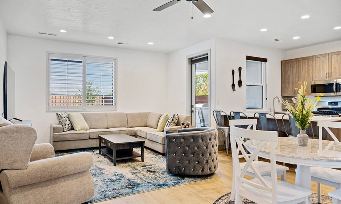 Washington County House | Santa Clara Comfort #39, GREAT LOCATION, FULLY EQUIPPED KITCHEN