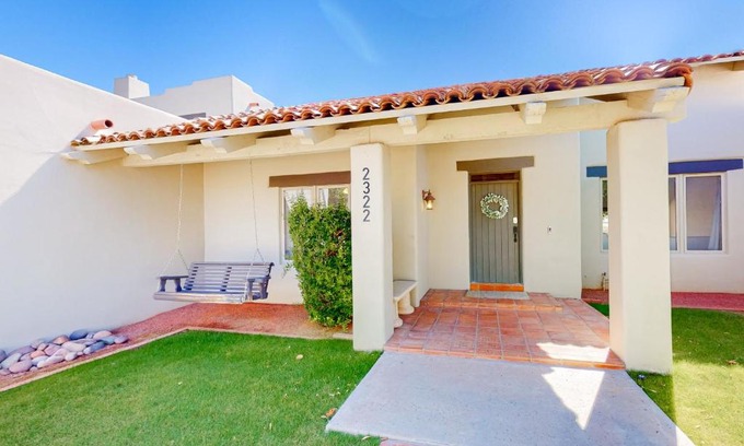 Mesa House | Santa Fe Stunner