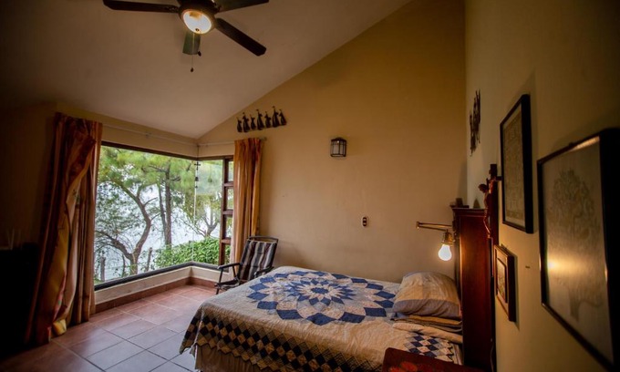 San Pedro La Laguna House | Santa María del Lago