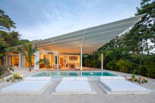 Manzanillo Villa | Santiago Hills Villa