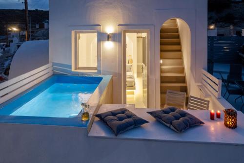 Akrotiri Hotel | Santorita Suites