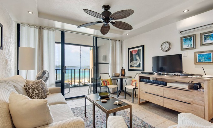 Red Hook Condo | Sapphire Beach Escape🌴Walk to Beach-Modern-Furnished-Amazing Views💥HGTV💥