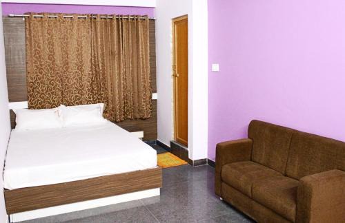 Wilson Garden House | Sapphire Inn