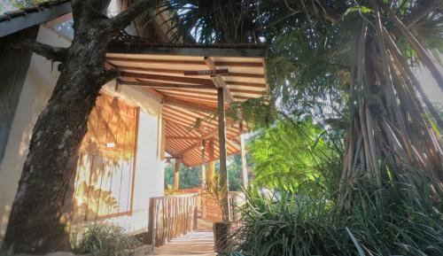 Parongpong Resort | Sapulidi Cafe, Gallery & Resort