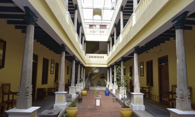 Chidambaram Hotel | Saradharam Heritage Hotel Lakshmi Vilas