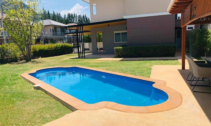 Ko Kaeo Villa | Saransiri - 3 bedroom villa with private pool, office room & fast Wi-fi
