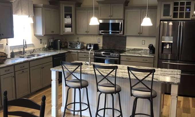 Saratoga Springs House | Saratoga Special with pool and home theater