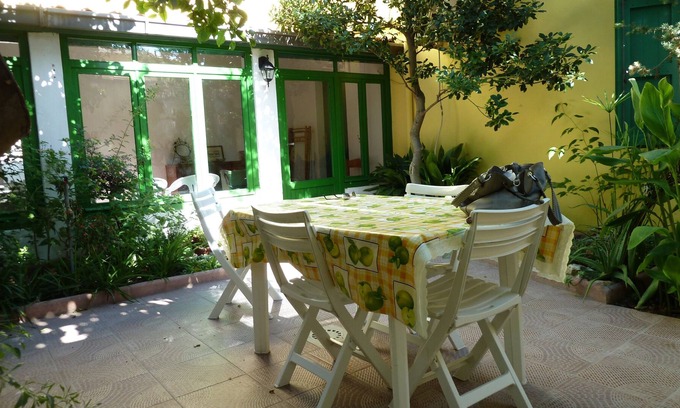 Capo Mannu House | Sardinia, Putzu Idu, indep house 2 gardens, 100 mt to the beaches