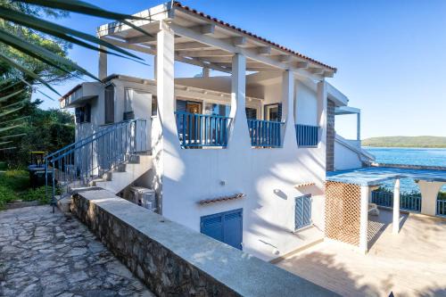 Maristella Apartment | SARDINIA RE - Porto Conte Bay Terrace