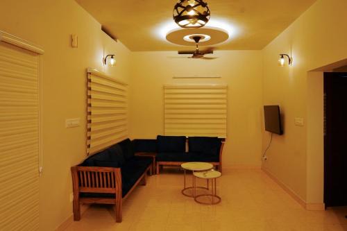 Kochi House | Sarovaram -Beautiful Riverfront Villa Kochi