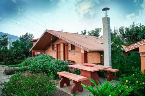 Chikkaballapur Resort | Satya Anantham Eco Retreat - Mystic Hotels