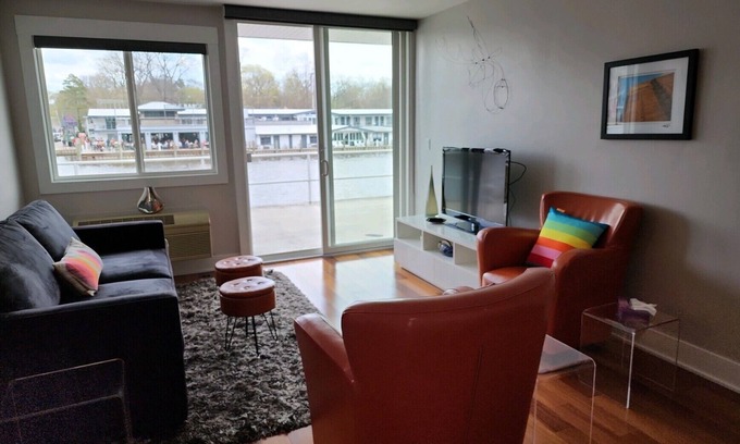 Saugatuck Condo | Saugatuck Waterfront condo. Bike, beach, boat, kayak, shop, Outdoor heated pool