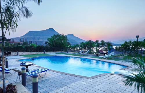 Nashik Resort | Savana Lake Resort