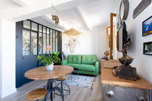 Le Suquet Apartment | SAVANE -Studio cosy proche Croisette-Classé 2 Etoiles