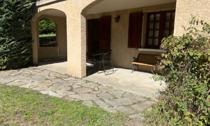 Savines-le-Lac House | Savines-le-lac, à Quelques Minutes à Pied du lac de Serre-ponçon