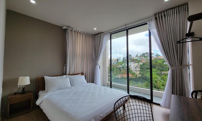 Phuong 10 Hotel | Savio Villa