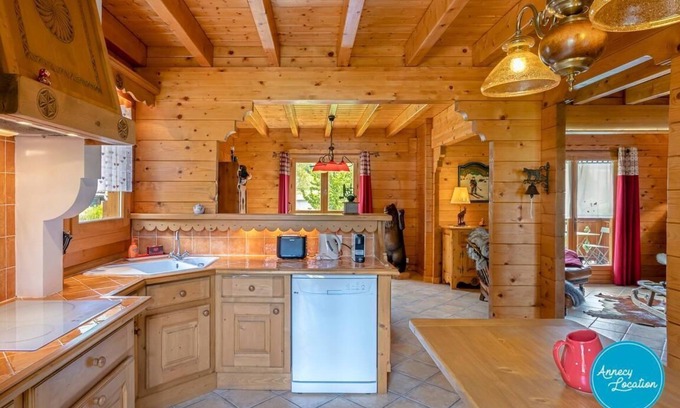 Marlens Ski Chalet | Savoyard chalet - Marlens - between lake and mountains