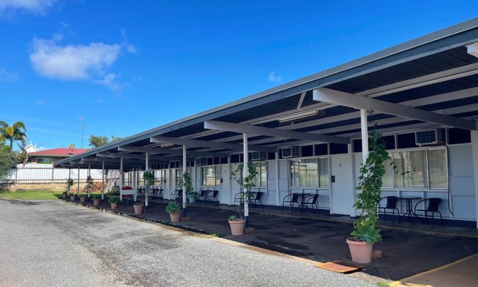 Wondai Hotel | Sawmill Hotel Motel