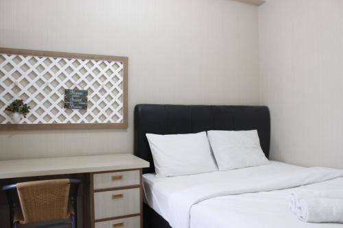 Hegarmanah Apartment | Scenic 2BR Apartment at Parahyangan Residence near UNPAR By Travelio