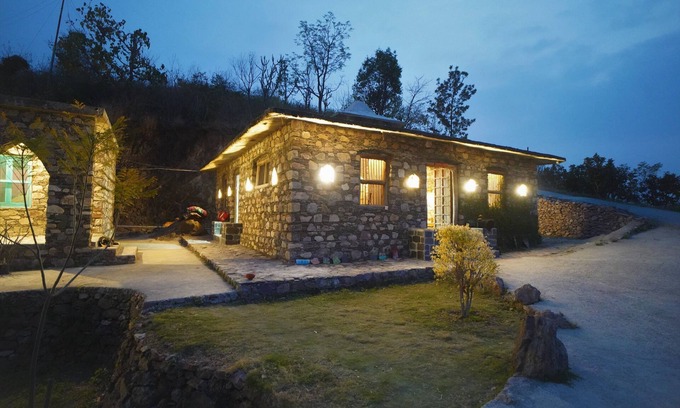 Dehradun House | Scenic & Beautiful Cottages for self awareness, nature and healing. (Room 1)