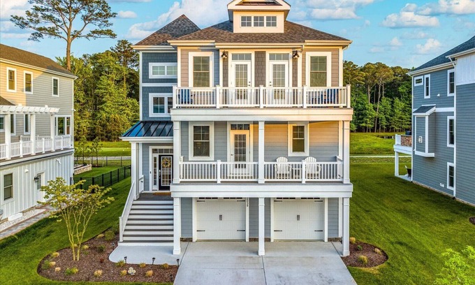 Bayside House | Scenic Delaware 3 Level Home In Bayside Resort - 6 Bedroom - 6 Bathroom