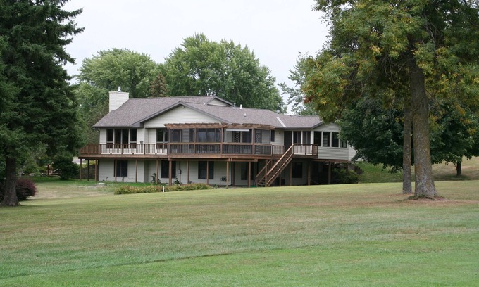 Wabasha House | Scenic Home On Golf Course & Ski Resort