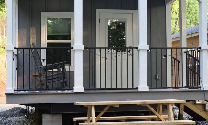 Bryson City Cabin | Scenic Mountain Tiny Home Getaway Near Nantahala River