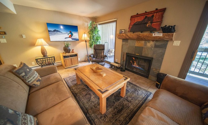 Keystone Condo | Scenic, Peaceful w/Shuttle to Slopes, Pool