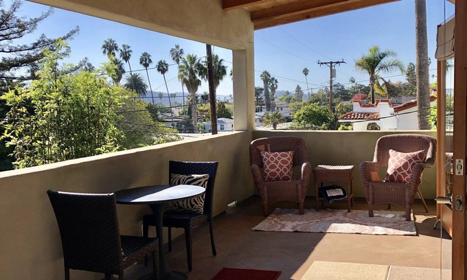 Eastside Apartment | Scenic Studio