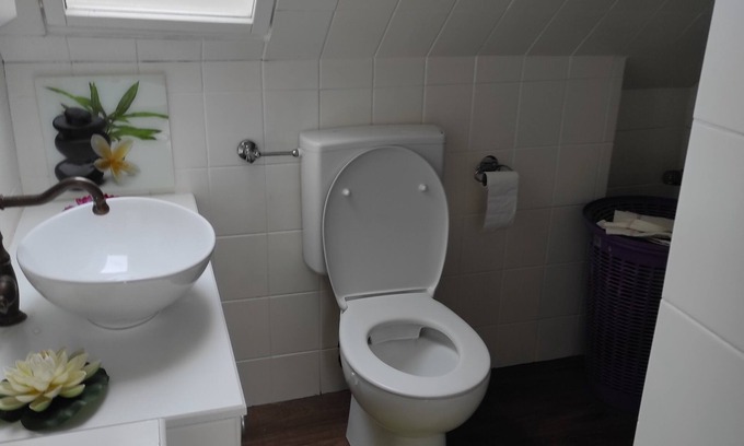 Stuttgart Apartment | Schöne Dachgeschosswohnung