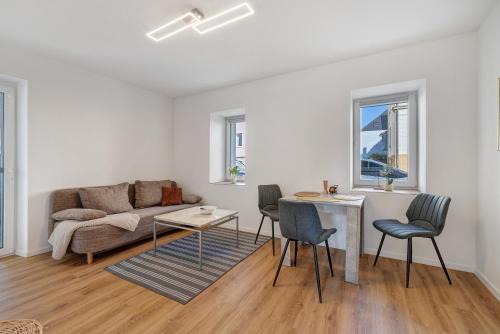Ebingen Apartment | Schöne Gartenwohnung, modern, W-Lan