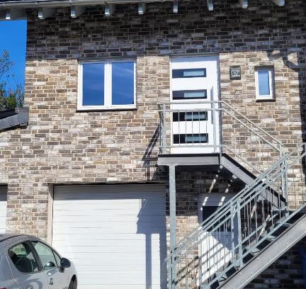 Dueren Apartment | Schöne Maisonette Düren