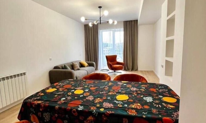 Saburtalo Apartment | Schöne Moderne Wohnung